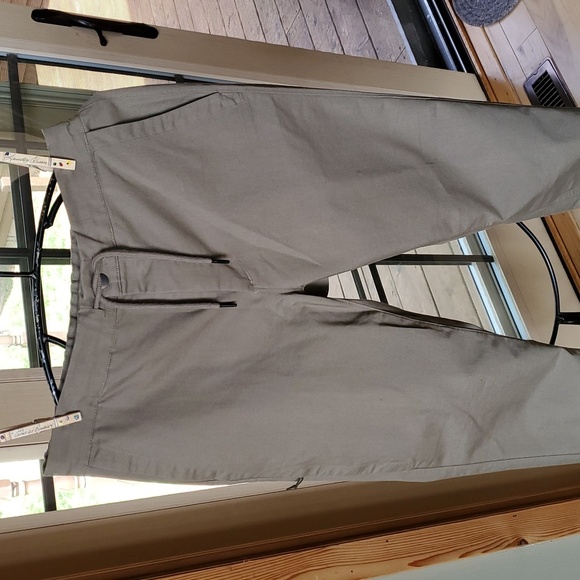 Patagonia Sage Mens Twill Traveler Hiking Cinched, Button, Zip Sz. M Pants - Picture 2 of 16